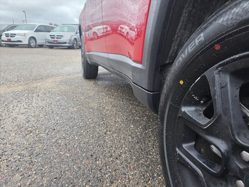 2018 Jeep Compass Trailhawk - Photo 5 - Brainerd, MN 56401