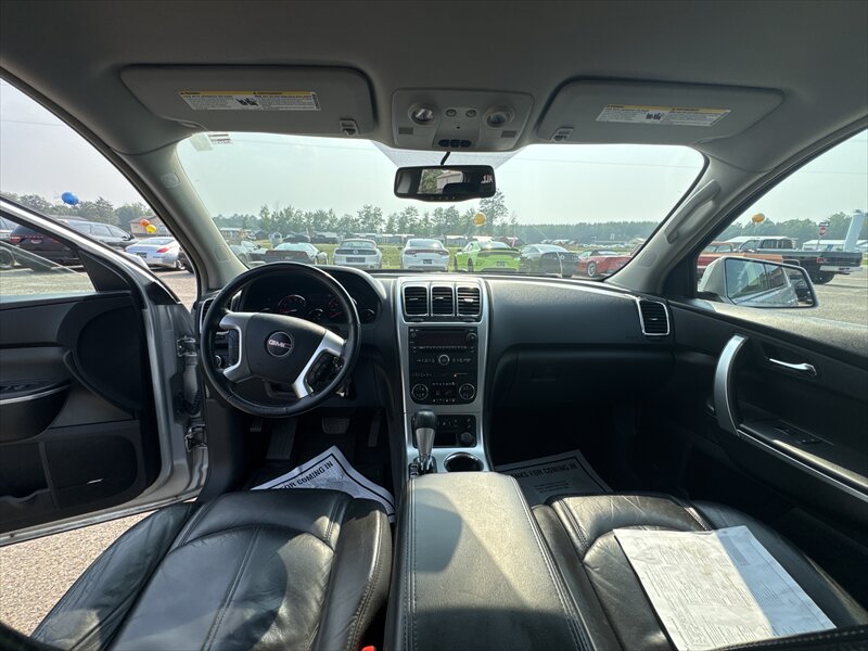 2009 GMC Acadia SLT-1   - Photo 6 - Brainerd, MN 56401