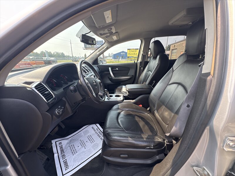 2009 GMC Acadia SLT-1   - Photo 5 - Brainerd, MN 56401