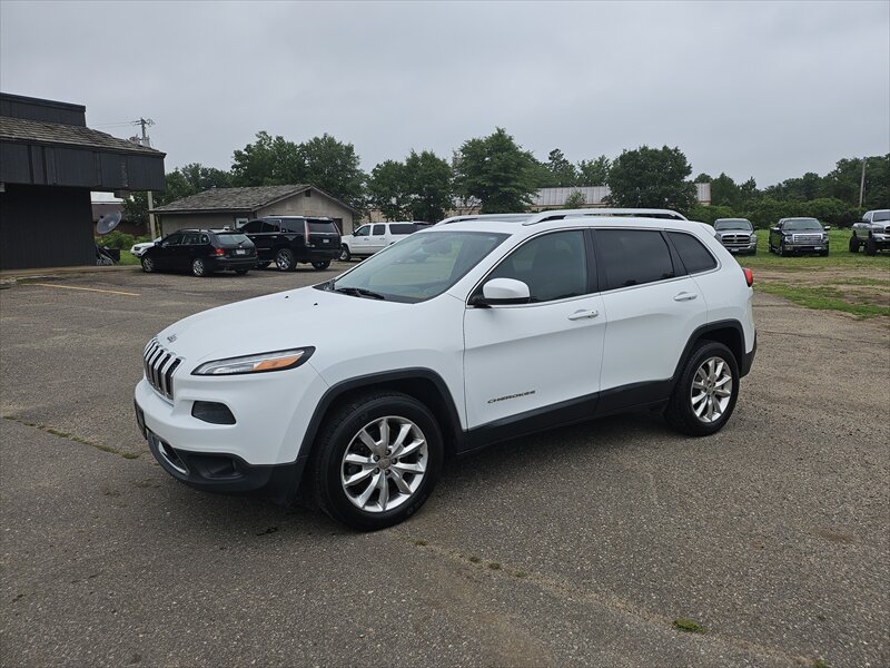 2015 Jeep Cherokee Limited - Photo 1 - Brainerd, MN 56401