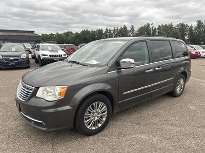 2016 Chrysler Town & Country Touring-L Van