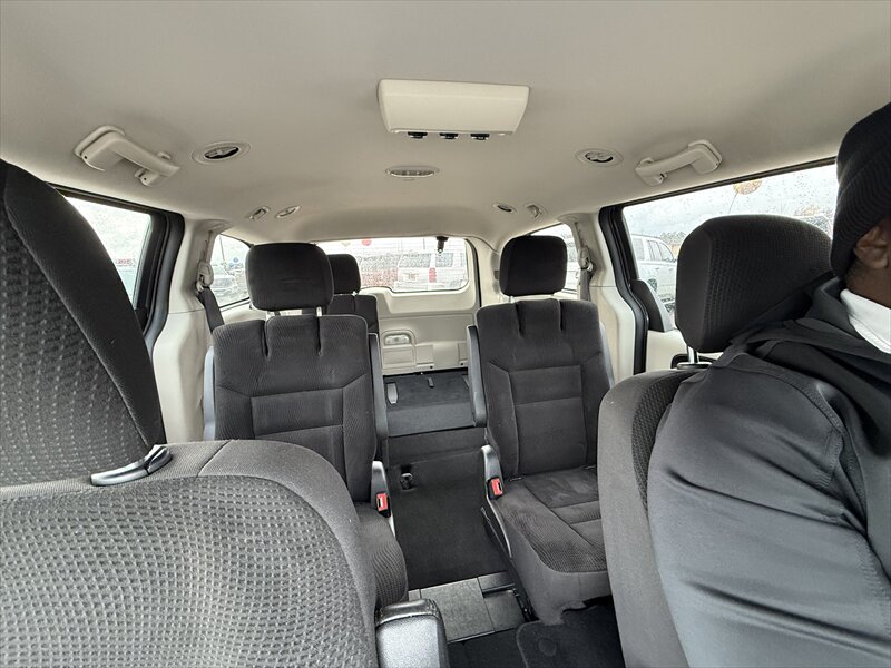 2019 Dodge Grand Caravan SE - Photo 17 - Brainerd, MN 56401