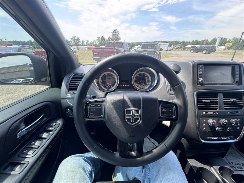 2019 Dodge Grand Caravan SE - Photo 11 - Brainerd, MN 56401