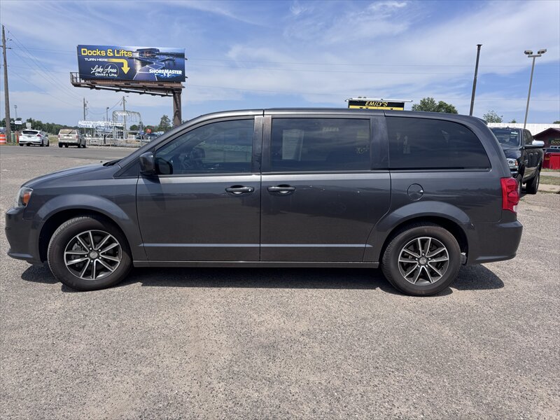 2019 Dodge Grand Caravan SE - Photo 5 - Brainerd, MN 56401