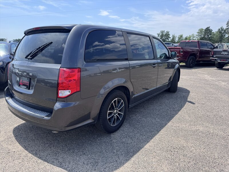 2019 Dodge Grand Caravan SE - Photo 4 - Brainerd, MN 56401