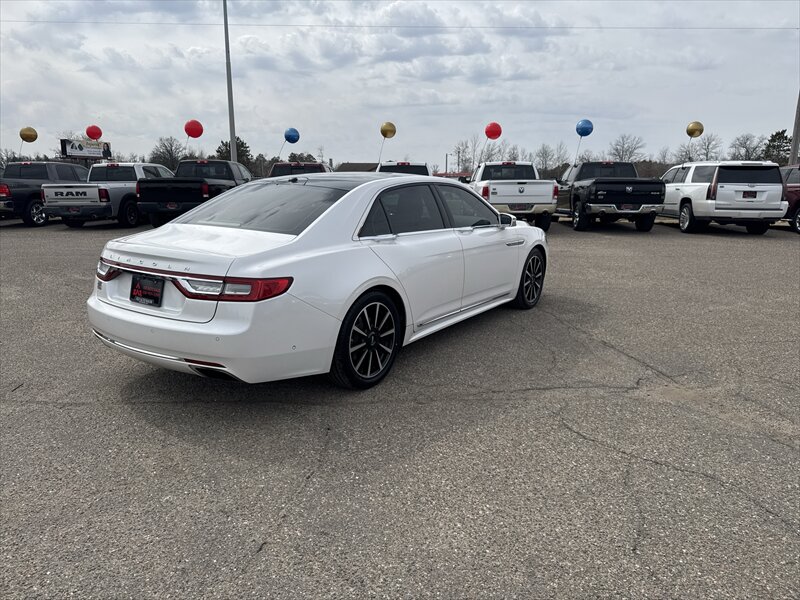 2017 Lincoln Continental Reserve - Photo 4 - Brainerd, MN 56401