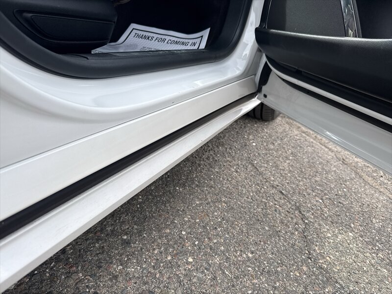 2017 Lincoln Continental Reserve - Photo 11 - Brainerd, MN 56401