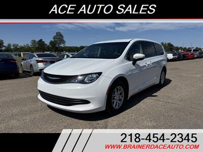 2017 Chrysler Pacifica Touring Minivan