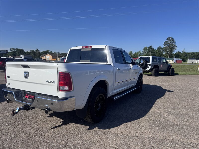 2013 RAM 1500 Laramie - Photo 3 - Brainerd, MN 56401