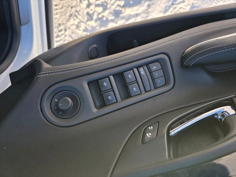 2014 Buick Lacrosse Premium I - Photo 11 - Brainerd, MN 56401