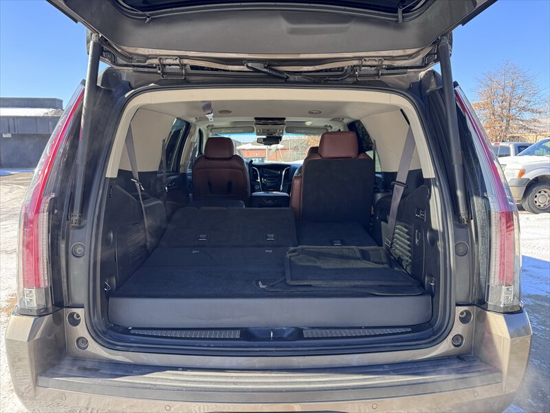 2016 Cadillac Escalade Premium Collection - Photo 30 - Brainerd, MN 56401