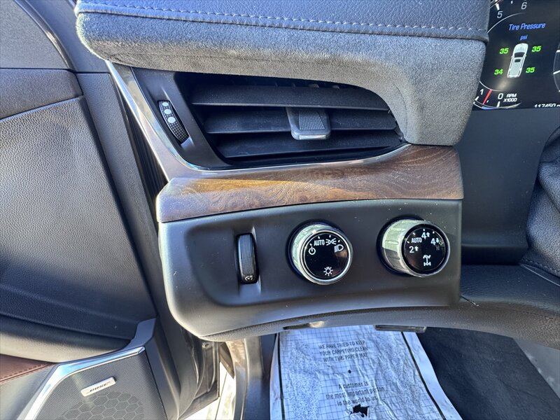 2016 Cadillac Escalade Premium Collection - Photo 18 - Brainerd, MN 56401