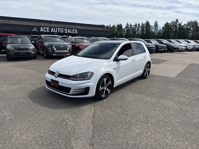 2016 Volkswagen Golf GTI   - Photo 1 - Brainerd, MN 56401