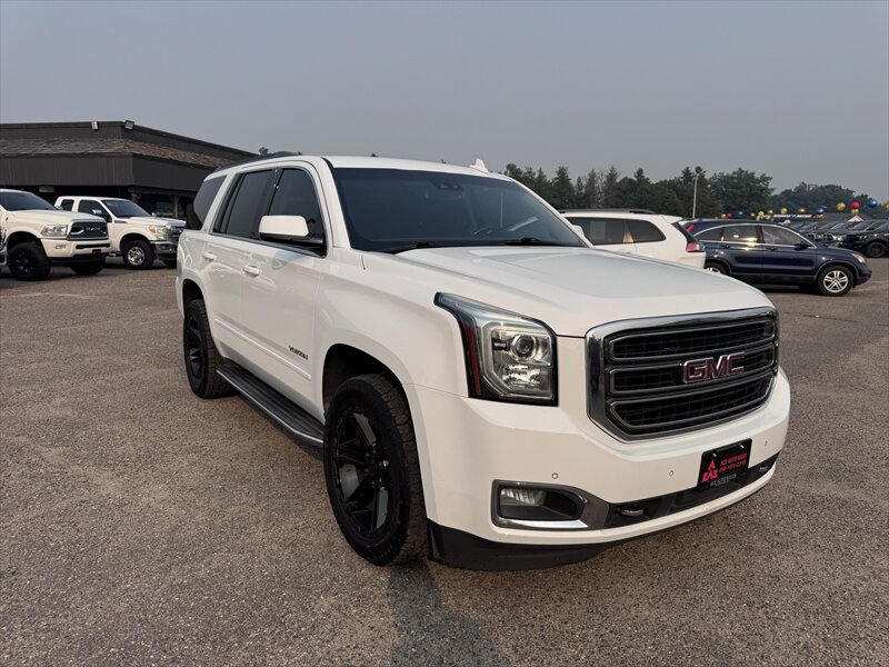2019 GMC Yukon SLT - Photo 2 - Brainerd, MN 56401