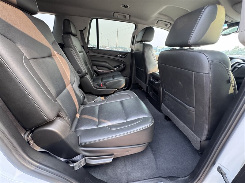 2019 GMC Yukon SLT - Photo 12 - Brainerd, MN 56401