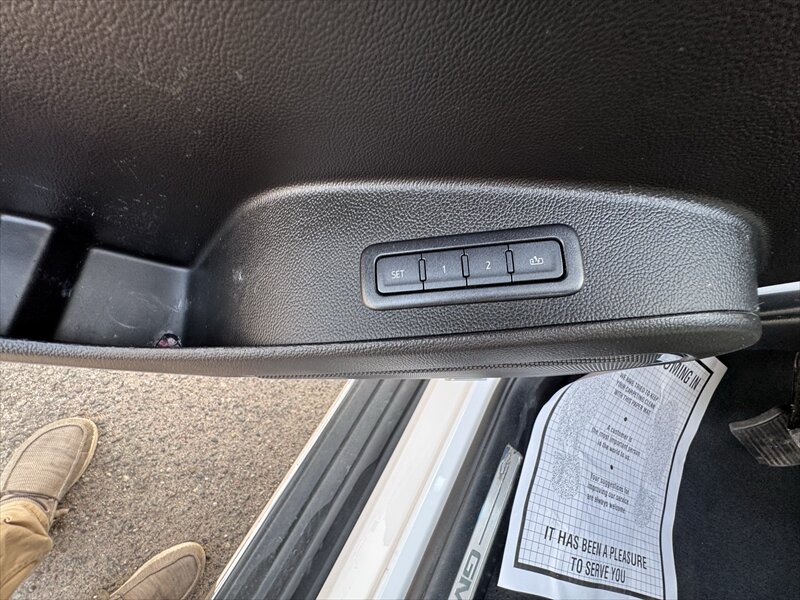 2019 GMC Yukon SLT - Photo 23 - Brainerd, MN 56401