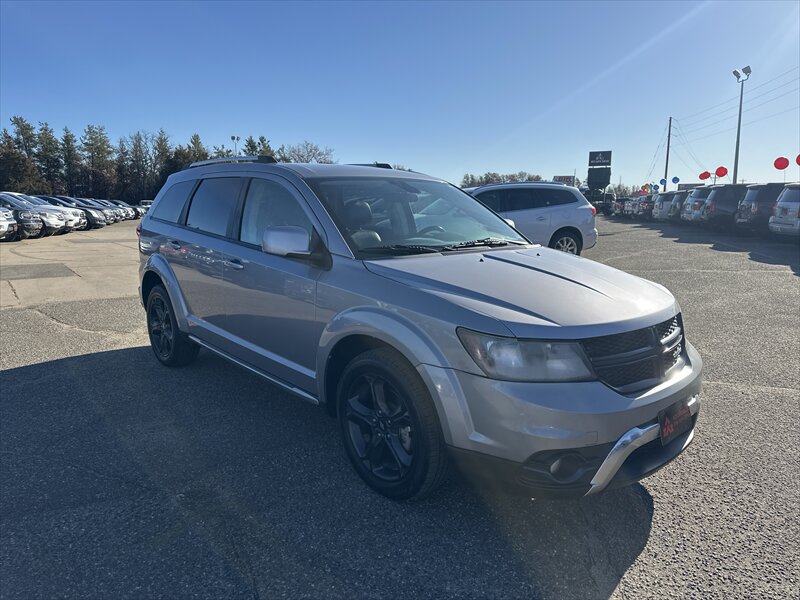 2018 Dodge Journey Crossroad - Photo 2 - Brainerd, MN 56401