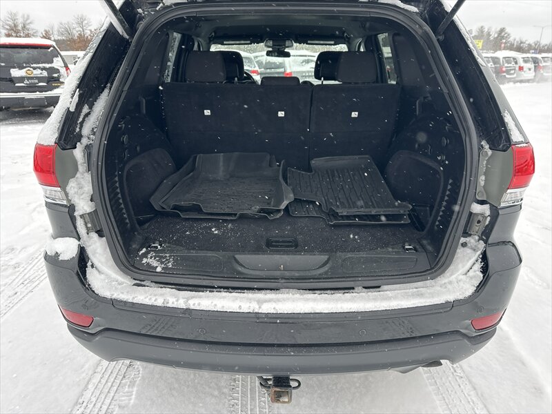 2018 Jeep Grand Cherokee Laredo - Photo 5 - Brainerd, MN 56401