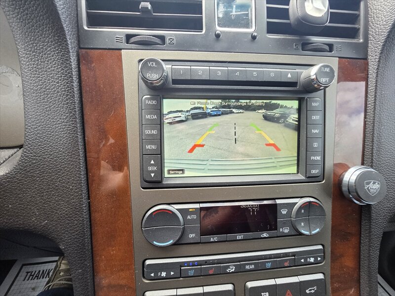 2012 Lincoln Navigator - Photo 14 - Brainerd, MN 56401
