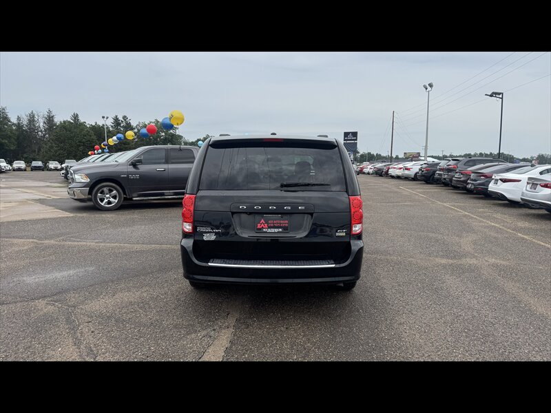 2018 Dodge Grand Caravan GT - Photo 6 - Brainerd, MN 56401