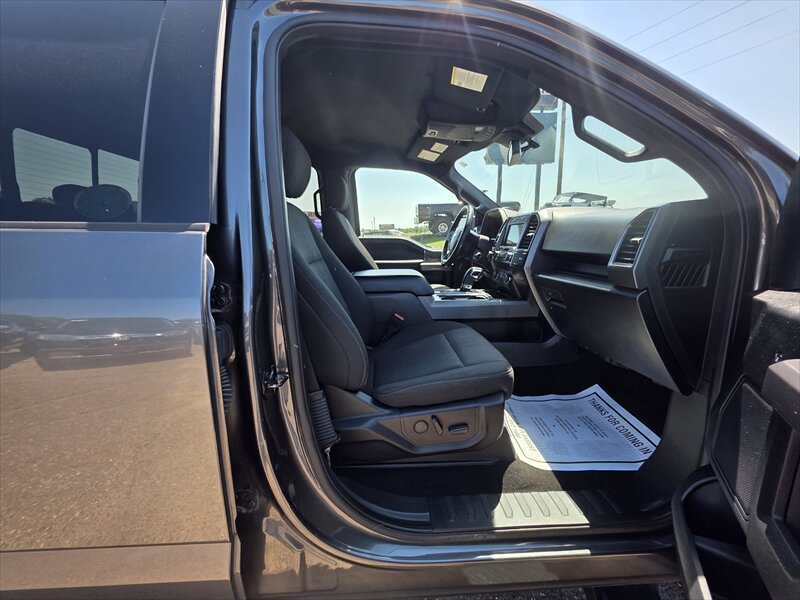2019 Ford F-150 XLT - Photo 8 - Brainerd, MN 56401