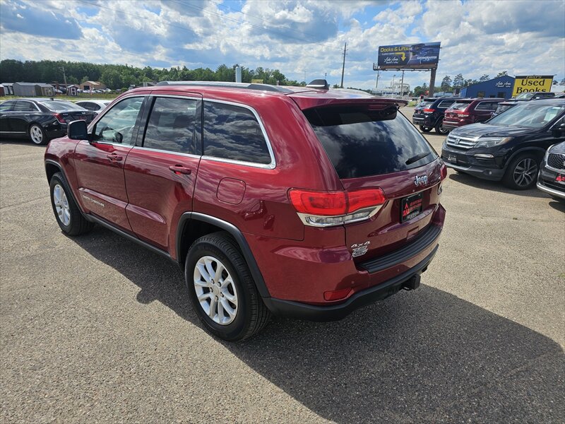 2015 Jeep Grand Cherokee Laredo - Photo 3 - Brainerd, MN 56401