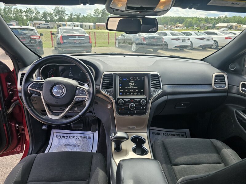 2015 Jeep Grand Cherokee Laredo - Photo 10 - Brainerd, MN 56401