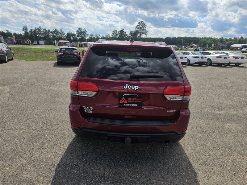 2015 Jeep Grand Cherokee Laredo - Photo 6 - Brainerd, MN 56401