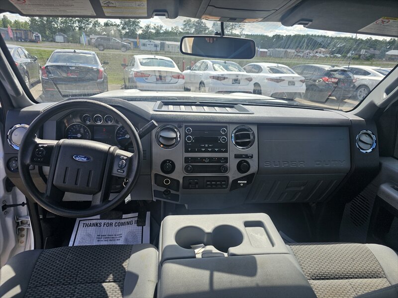 2015 Ford F-250 Super Duty XLT - Photo 13 - Brainerd, MN 56401