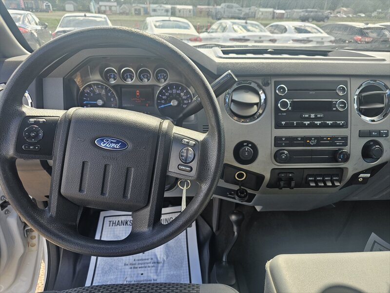 2015 Ford F-250 Super Duty XLT - Photo 14 - Brainerd, MN 56401