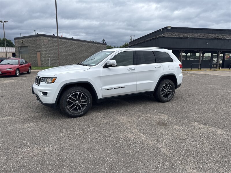 2018 Jeep Grand Cherokee Limited - Photo 1 - Brainerd, MN 56401