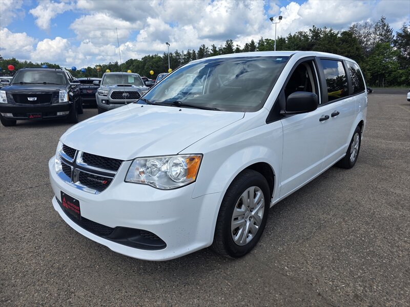 2019 Dodge Grand Caravan SE   - Photo 1 - Brainerd, MN 56401