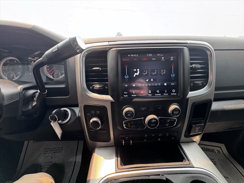 2018 RAM 2500 SLT - Photo 18 - Brainerd, MN 56401