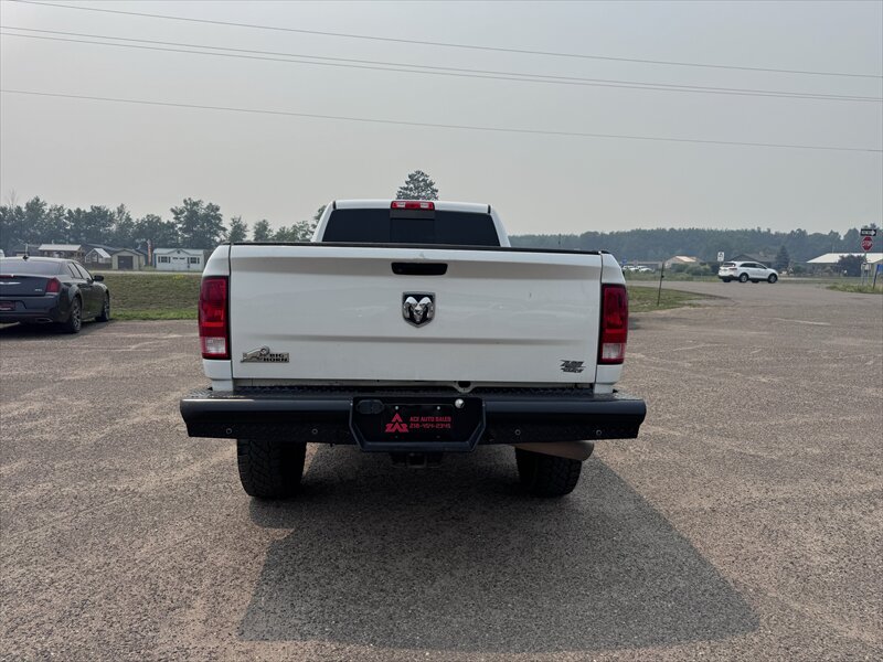2018 RAM 2500 SLT - Photo 8 - Brainerd, MN 56401