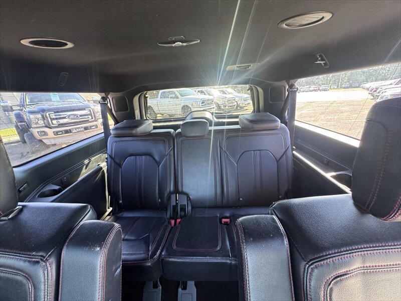 2020 Ford Expedition MAX Limited - Photo 10 - Brainerd, MN 56401