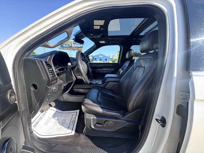 2020 Ford Expedition MAX Limited - Photo 26 - Brainerd, MN 56401