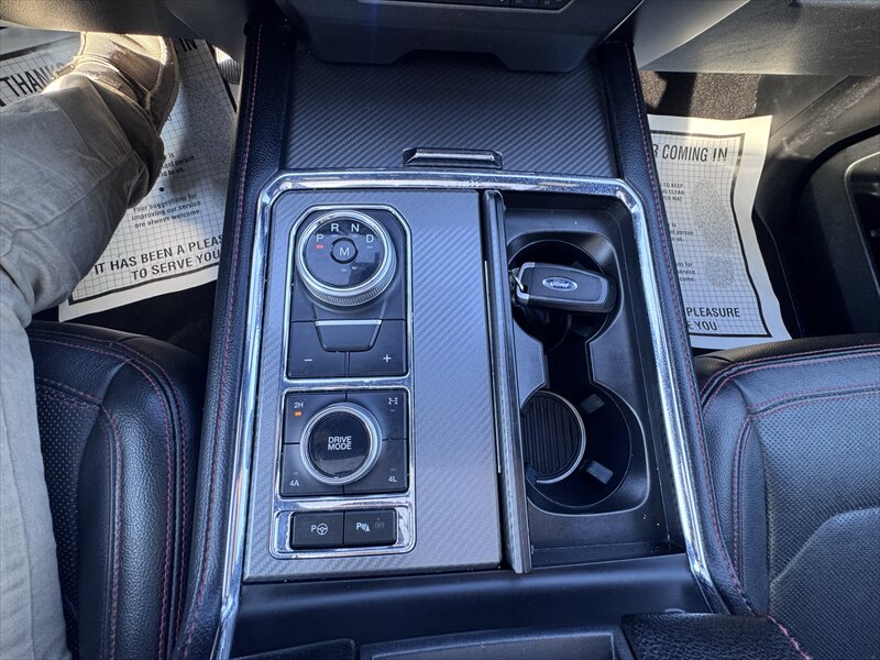 2020 Ford Expedition MAX Limited - Photo 15 - Brainerd, MN 56401