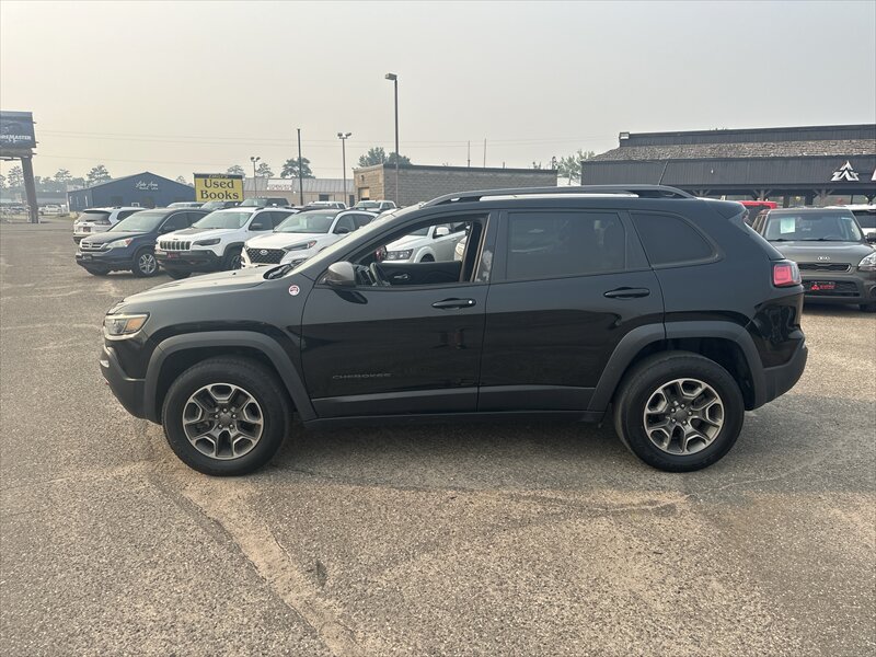 2020 Jeep Cherokee Trailhawk - Photo 5 - Brainerd, MN 56401