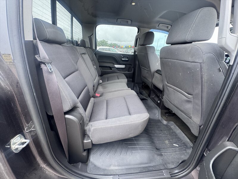 2016 Chevrolet Silverado 1500 LT - Photo 11 - Brainerd, MN 56401