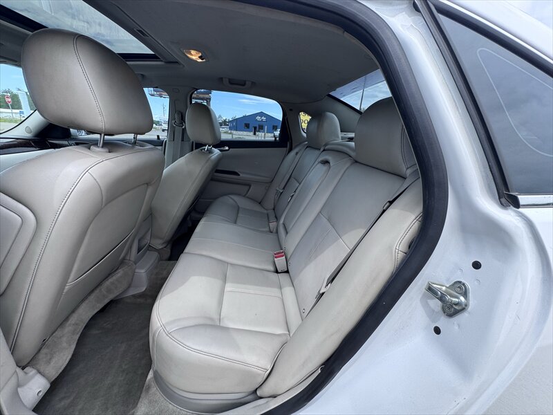 2012 Chevrolet Impala LTZ - Photo 10 - Brainerd, MN 56401