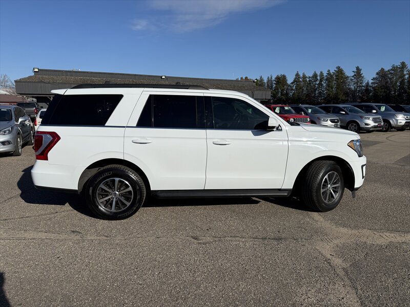 2019 Ford Expedition XLT - Photo 5 - Brainerd, MN 56401