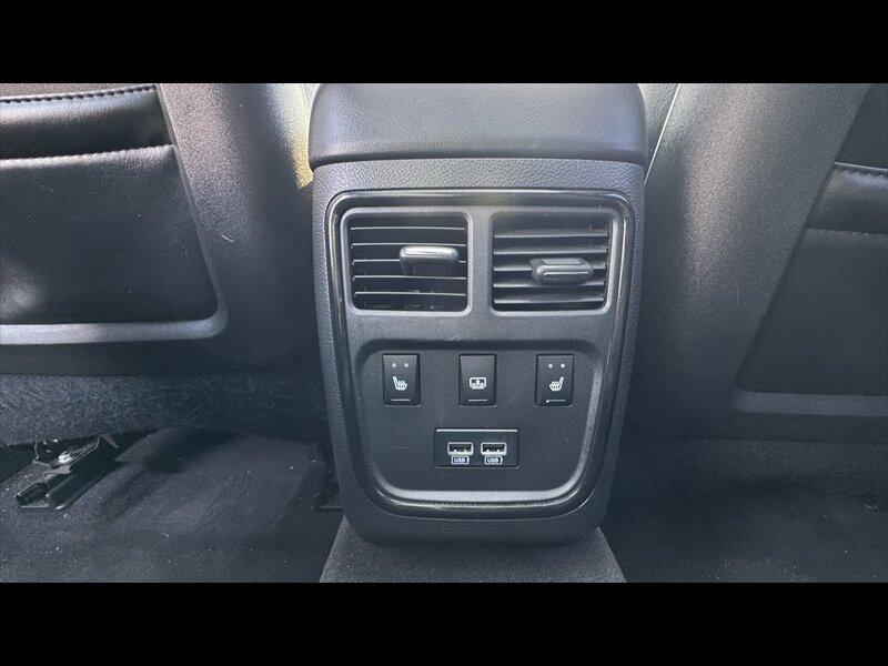 2018 Chrysler 300 Series S - Photo 26 - Brainerd, MN 56401