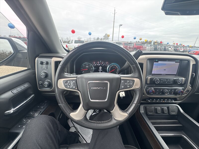 2017 GMC Sierra 1500 Denali - Photo 13 - Brainerd, MN 56401