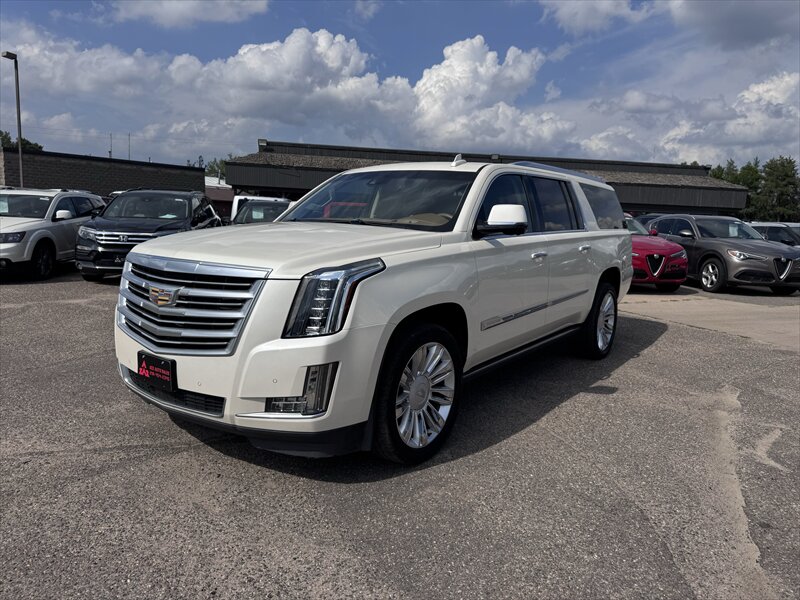 2015 Cadillac Escalade Platinum  ESV - Photo 1 - Brainerd, MN 56401