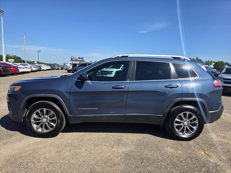 2020 Jeep Cherokee Latitude Plus - Photo 6 - Brainerd, MN 56401