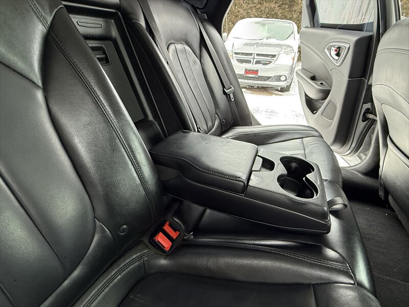 2017 Chrysler 200 Series Limited - Photo 20 - Brainerd, MN 56401