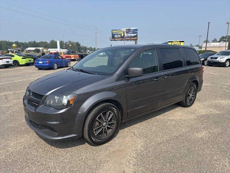 2017 Dodge Grand Caravan SE  