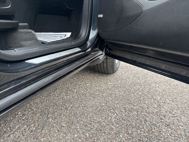 2018 Buick Enclave Premium - Photo 10 - Brainerd, MN 56401