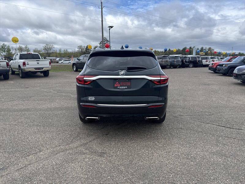 2018 Buick Enclave Premium - Photo 8 - Brainerd, MN 56401