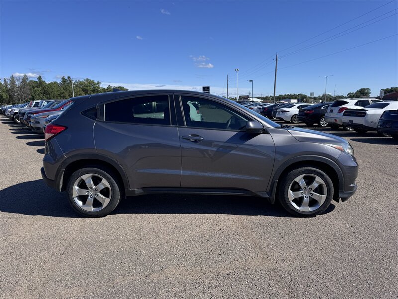 2018 Honda HR-V LX - Photo 5 - Brainerd, MN 56401